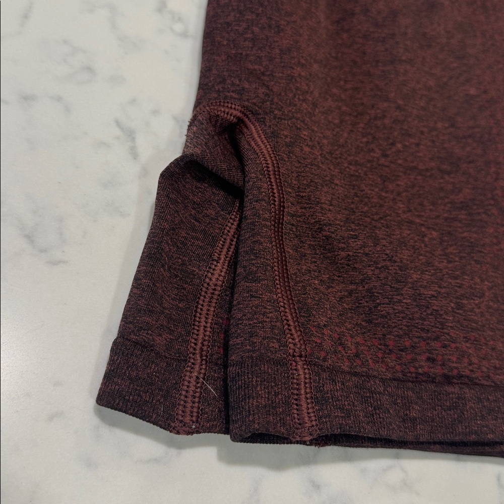GYMSHARK Women’s Seamless High-Rise Bike Shorts Deep Burgundy Lift Workout MED - Picture 2 of 6